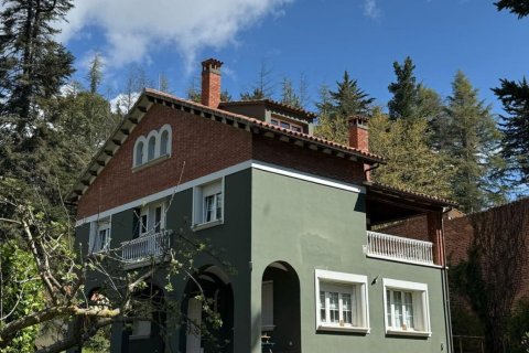 Вилла с 6 спальнями в Барселоне, Каталония, Испания № 1275