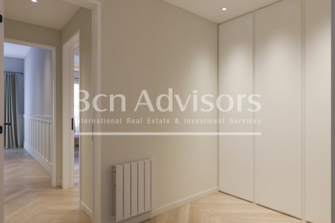 3 chambres apartment à vendre à Barcelona, Catalonia, Spain № 2903 - photo 10