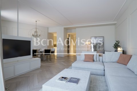 3 chambres apartment à vendre à Barcelona, Catalonia, Spain № 2903 - photo 3