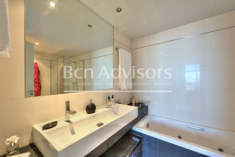 Купить квартиру в Барселона, Испания с 3 спальни, 140м², № 2902 - фото 14