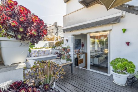 1 bedroom penthouse for sale in Barcelona, Catalonia, Spain № 6819 - photo 2