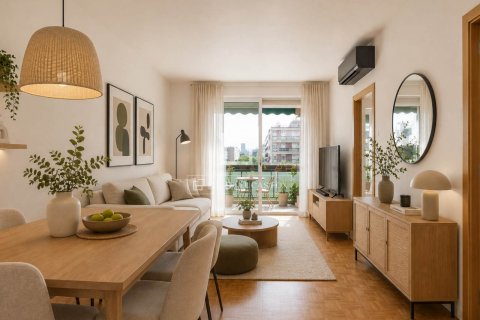 Apartamento de 3 dormitorios en venta en Barcelona, Cataluña, Spain № 6823