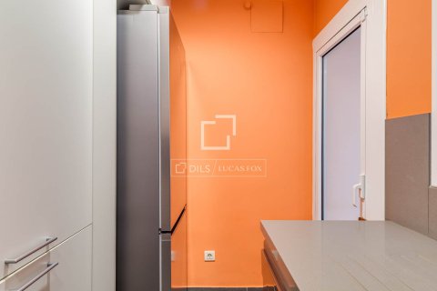Apartamento de 3 dormitorios en venta en Barcelona, Cataluña, Spain № 6823 - foto 13