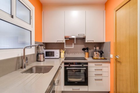 Apartamento de 3 dormitorios en venta en Barcelona, Cataluña, Spain № 6823 - foto 10