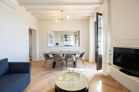 Apartamento de 2 dormitorios en venta en Barcelona, Cataluña, Spain № 6820