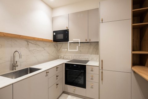 2 chambres apartment à vendre à Barcelona, Catalonia, Spain № 6821 - photo 16