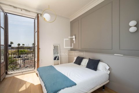 2 chambres apartment à vendre à Barcelona, Catalonia, Spain № 6821 - photo 23