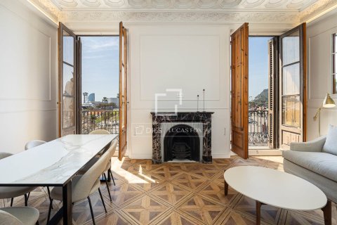 2 chambres apartment à vendre à Barcelona, Catalonia, Spain № 6821 - photo 8