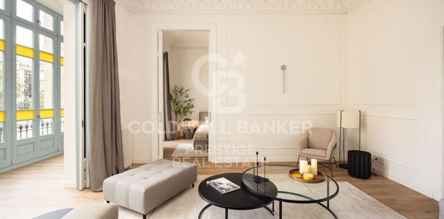 Apartamento de 3 dormitorios en venta en Barcelona, Cataluña, Spain № 6094