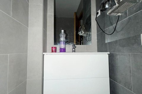 115 sq.m. office for rent in Principado De Andorra (Ninguna Poblacion Tiene C.P.), Lleida, Catalonia, Spain № 6098 - photo 12