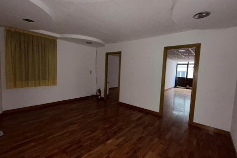 115 sq.m. office for rent in Principado De Andorra (Ninguna Poblacion Tiene C.P.), Lleida, Catalonia, Spain № 6098 - photo 6