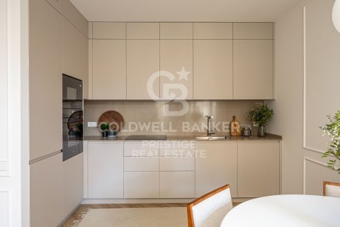 3 bedrooms apartment for sale in Barcelona, Catalonia, Spain № 6095 - photo 5