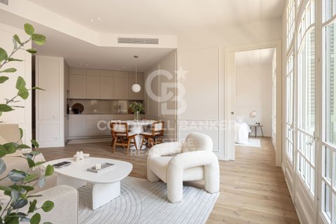 3 bedrooms apartment for sale in Barcelona, Catalonia, Spain № 6095 - photo 8