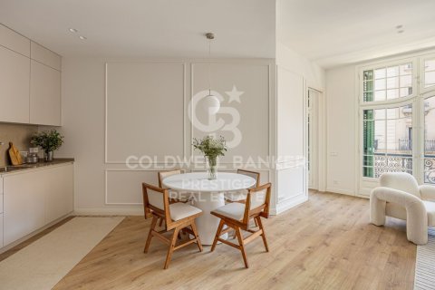 3 bedrooms apartment for sale in Barcelona, Catalonia, Spain № 6095 - photo 6