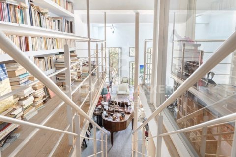 4 bedrooms apartment for sale in Barcelona, Catalonia, Spain № 6093 - photo 11