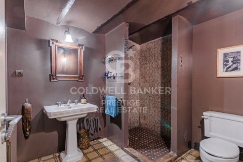 4 bedrooms apartment for sale in Barcelona, Catalonia, Spain № 6093 - photo 24