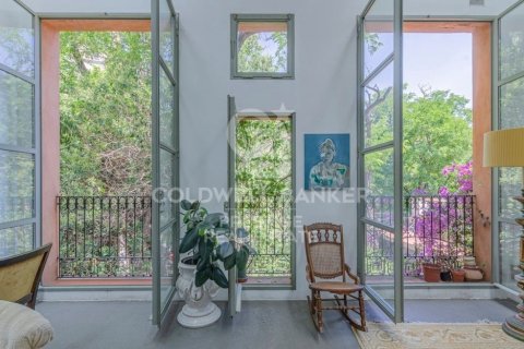 4 bedrooms apartment for sale in Barcelona, Catalonia, Spain № 6093 - photo 6