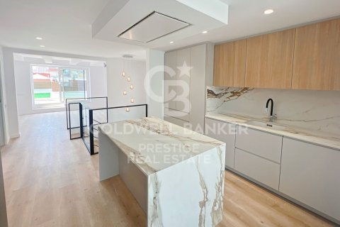 3 bedrooms penthouse for sale in Barcelona, Catalonia, Spain № 6097 - photo 18