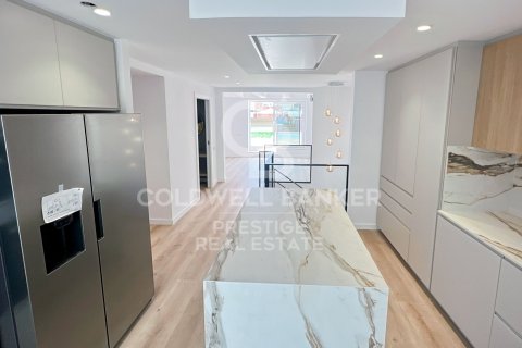 3 bedrooms penthouse for sale in Barcelona, Catalonia, Spain № 6097 - photo 19