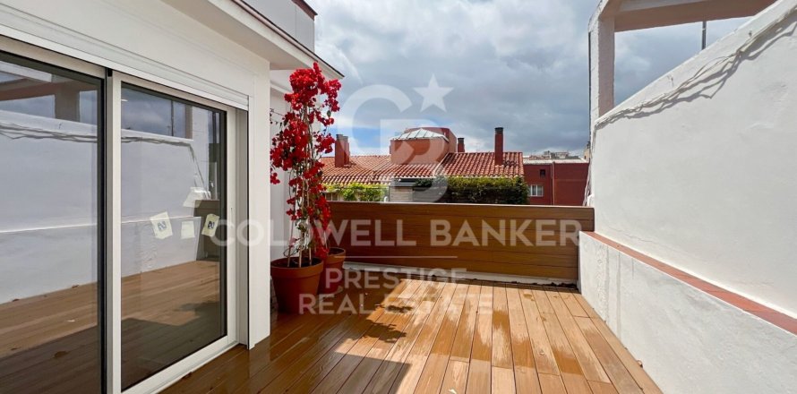 3 bedrooms penthouse for sale in Barcelona, Catalonia, Spain № 6097