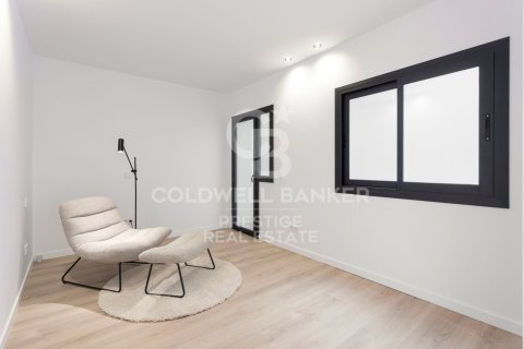 4 bedrooms apartment for sale in Barcelona, Catalonia, Spain № 6092 - photo 21