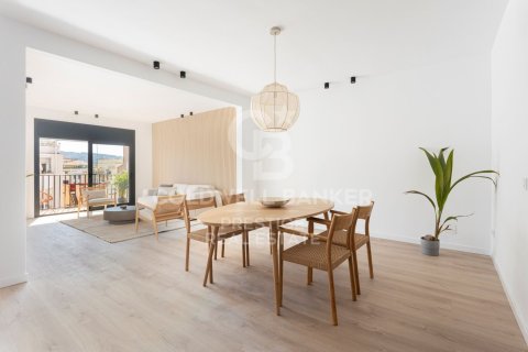 4 bedrooms apartment for sale in Barcelona, Catalonia, Spain № 6092