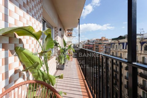 4 bedrooms apartment for sale in Barcelona, Catalonia, Spain № 6092 - photo 4