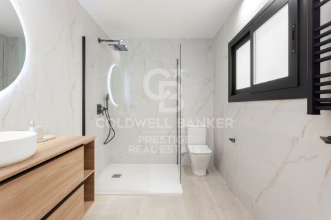 4 bedrooms apartment for sale in Barcelona, Catalonia, Spain № 6092 - photo 12