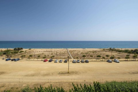 3 bedrooms apartment for sale in Arenys de Mar, Barcelona, Catalonia, Spain № 6210 - photo 20