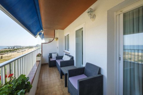 3 bedrooms apartment for sale in Arenys de Mar, Barcelona, Catalonia, Spain № 6210 - photo 17