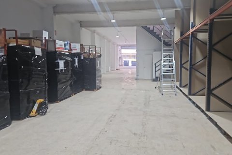 Propiedad comercial de 729 m² en venta en Cataluña, Spain № 6208 - foto 7
