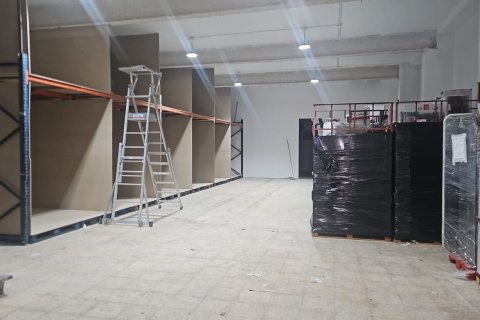 Propiedad comercial de 729 m² en venta en Cataluña, Spain № 6208 - foto 3