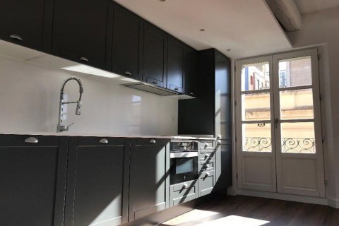 1363 sq.m. commercial property for sale in Barcelona, Catalonia, Spain № 6206 - photo 5