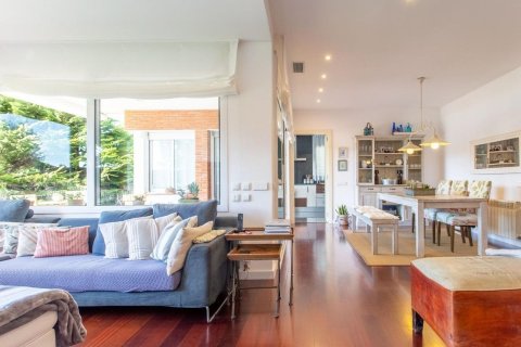 4 bedrooms house for sale in Sant Andreu de Llavaneres, Barcelona, Catalonia, Spain № 6209 - photo 12