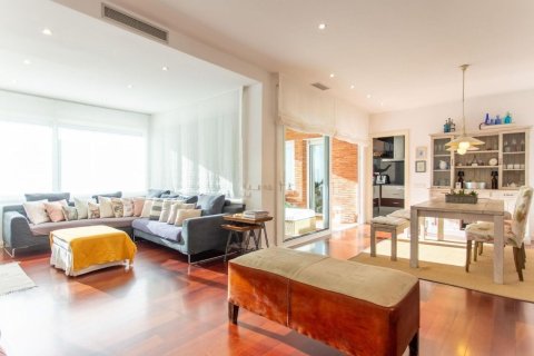 4 bedrooms house for sale in Sant Andreu de Llavaneres, Barcelona, Catalonia, Spain № 6209 - photo 17