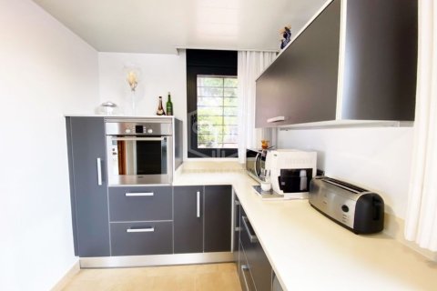 Купить виллу в Кальдес д'Эстрак, Испания с 5 спален, 379м², № 945 - фото 20