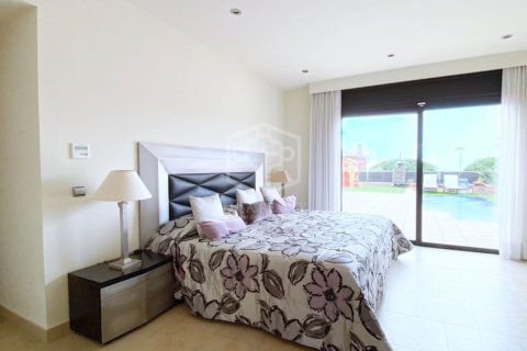 Купить виллу в Кальдес д'Эстрак, Испания с 5 спален, 379м², № 945 - фото 29