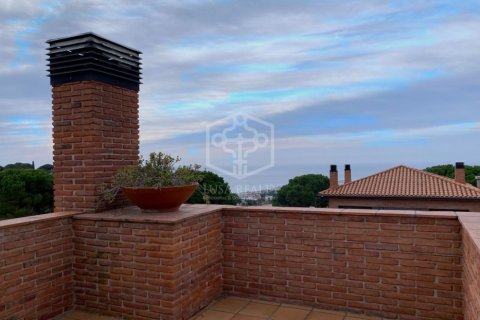 Купить виллу в Кальдес д'Эстрак, Испания с 5 спален, 379м², № 945 - фото 27