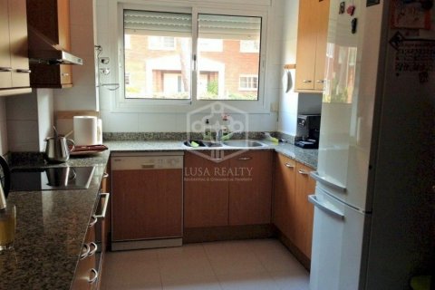 Купить таунхаус в Гава, Испания с 4 спальни, 260м², № 942 - фото 15