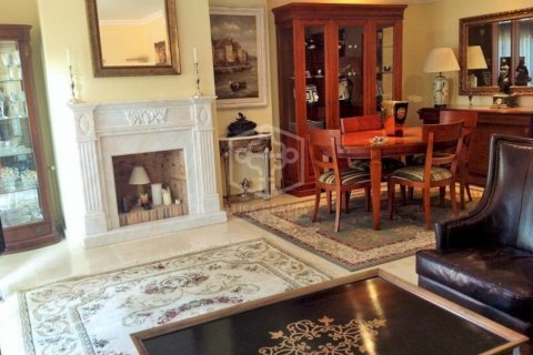 Купить таунхаус в Гава, Испания с 4 спальни, 260м², № 942 - фото 6