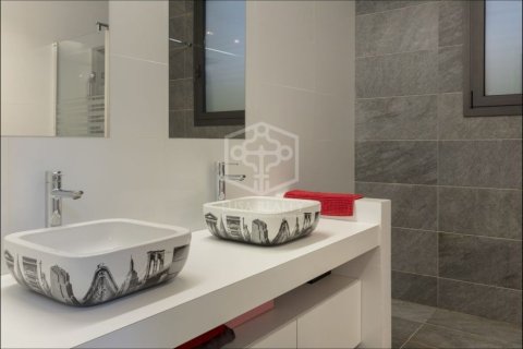 Купить виллу в Сан-Висенс де Монтальт, Испания с 4 спальни, 500м², № 941 - фото 17