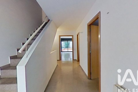 4 bedrooms townhouse for sale in Abrera, Barcelona, Catalonia, Spain № 4683