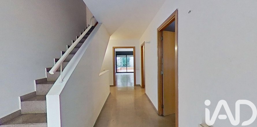 4 bedrooms townhouse for sale in Abrera, Barcelona, Catalonia, Spain № 4683