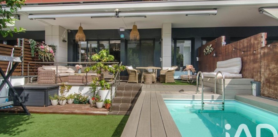 4 bedrooms duplex for sale in Sitges, Barcelona, Catalonia, Spain № 4682