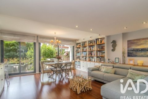 4 bedrooms duplex for sale in Sitges, Barcelona, Catalonia, Spain № 4682 - photo 2