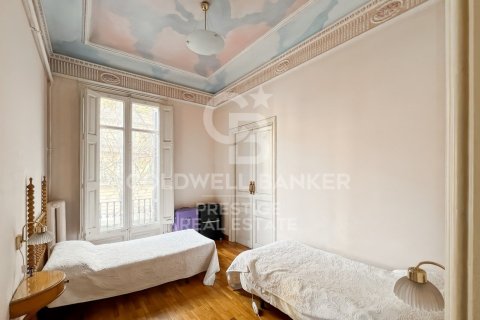 3 bedrooms apartment for sale in Barcelona, Catalonia, Spain № 5782 - photo 9