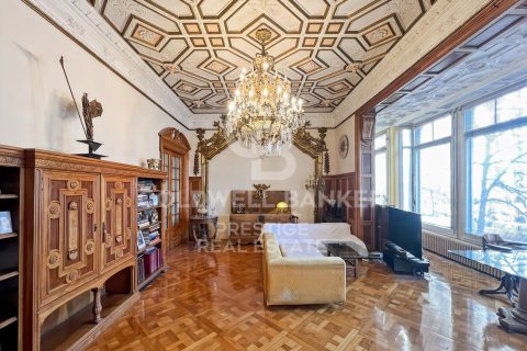 3 bedrooms apartment for sale in Barcelona, Catalonia, Spain № 5782 - photo 3