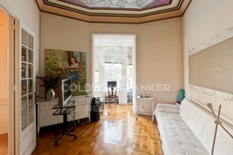 3 bedrooms apartment for sale in Barcelona, Catalonia, Spain № 5782 - photo 11