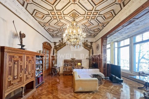 3 bedrooms apartment for sale in Barcelona, Catalonia, Spain № 5782 - photo 4