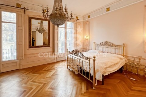 3 bedrooms apartment for sale in Barcelona, Catalonia, Spain № 5782 - photo 8